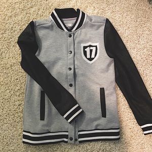 Bomber jacket